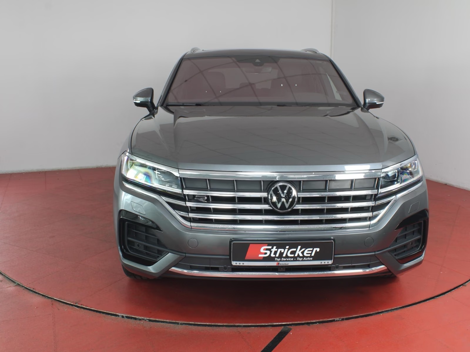 Volkswagen Touareg R-Line 3.0TDI – fotka 4