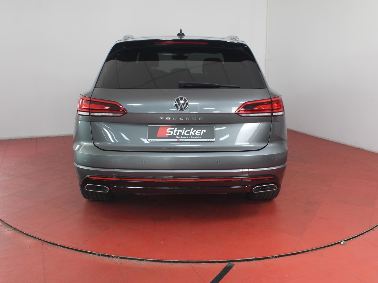 Volkswagen Touareg R-Line 3.0TDI – fotka 11