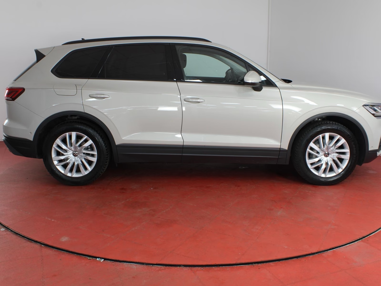 Volkswagen Touareg 3.0TDI – fotka 6