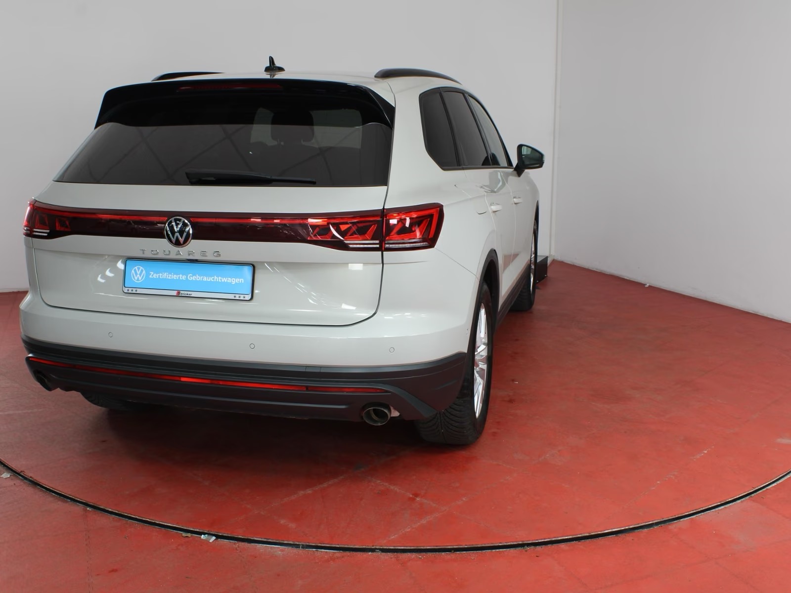 Volkswagen Touareg 3.0TDI – fotka 14