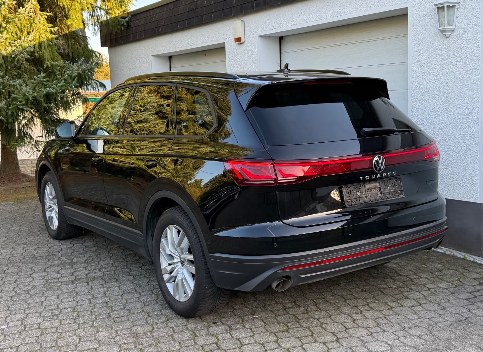 Volkswagen Touareg 3.0 TDI 4Motion – fotka 9