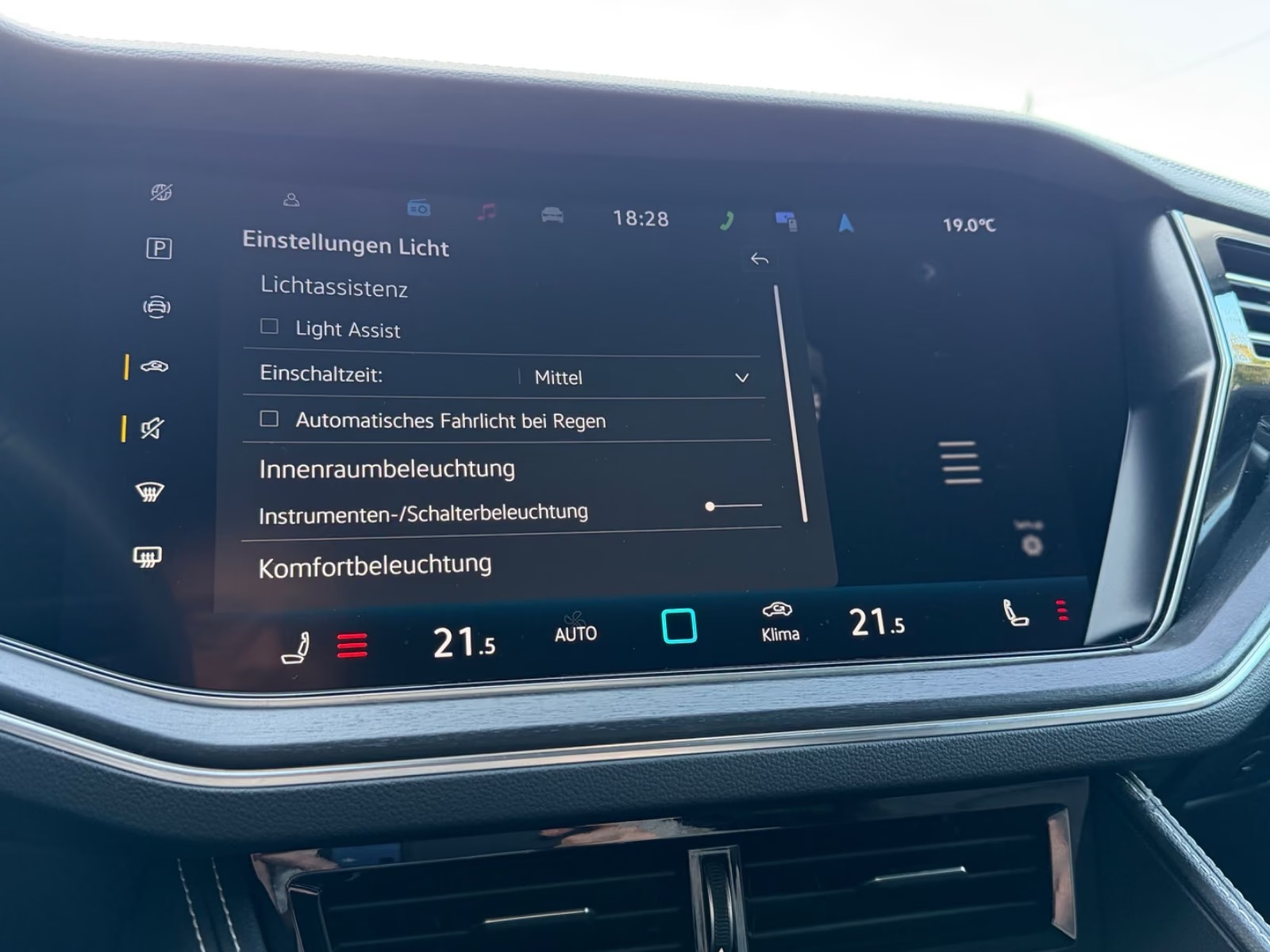 Volkswagen Touareg 3.0 TDI 4Motion – fotka 23