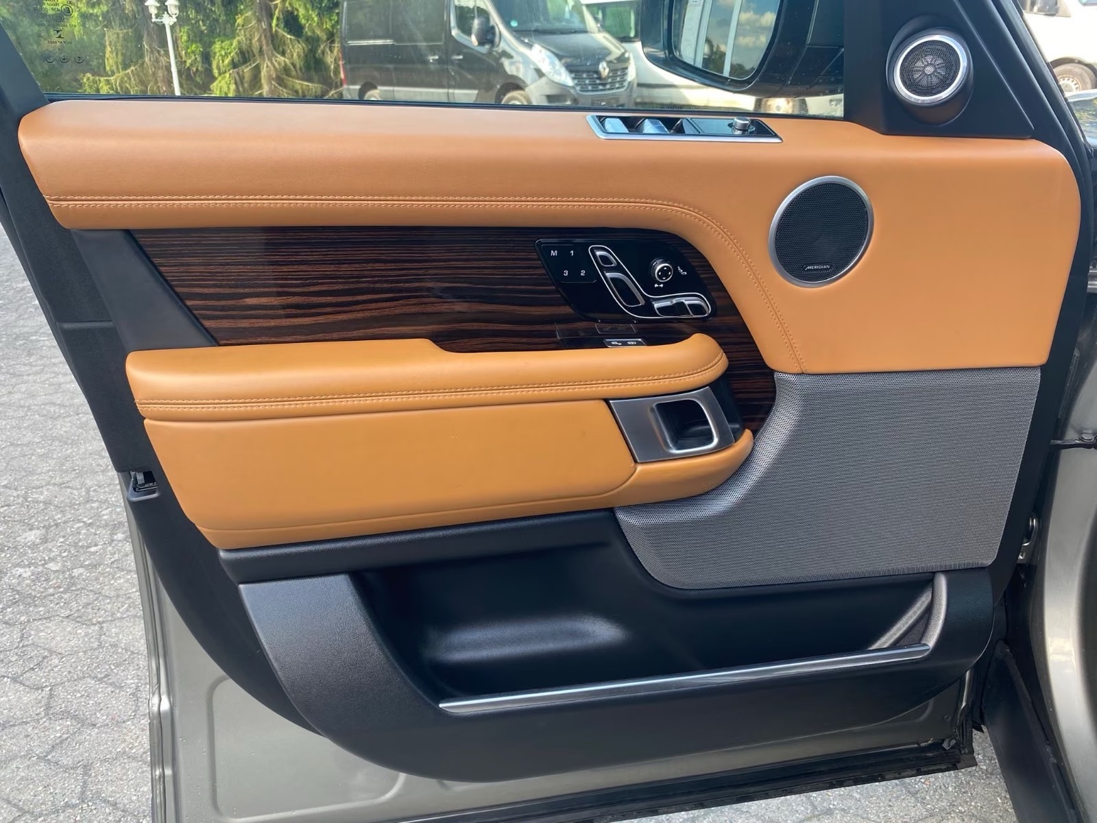 Land Rover Range Rover Autobiography – fotka 17