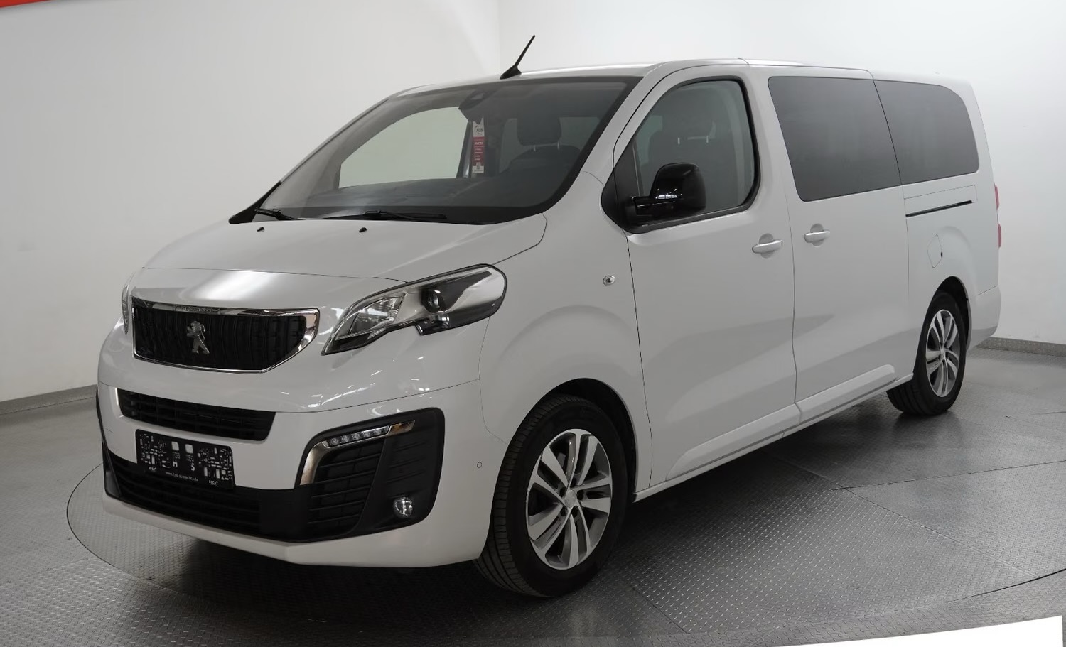 Peugeot Traveller L3 – fotka 1