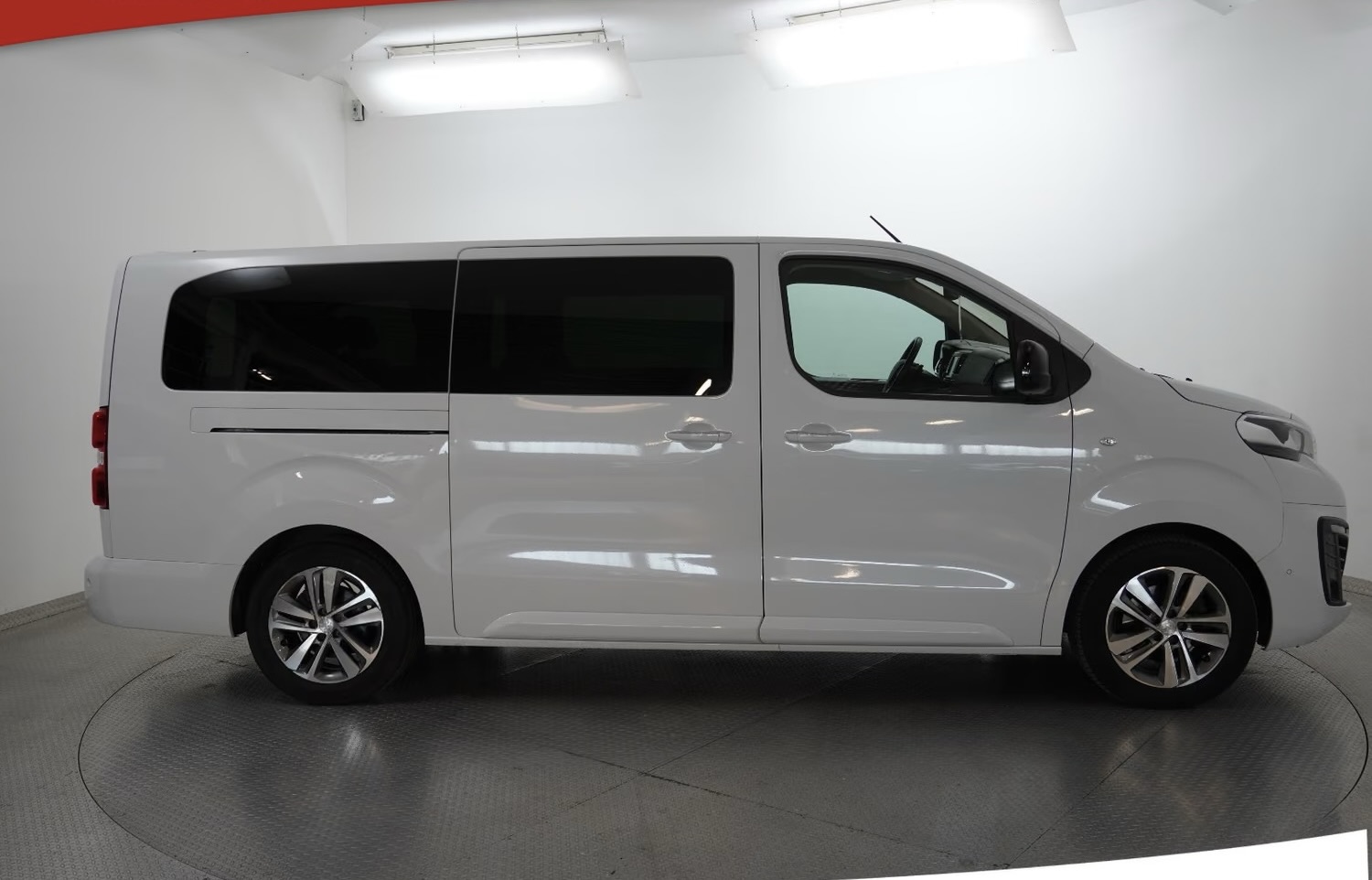 Peugeot Traveller L3 – fotka 8