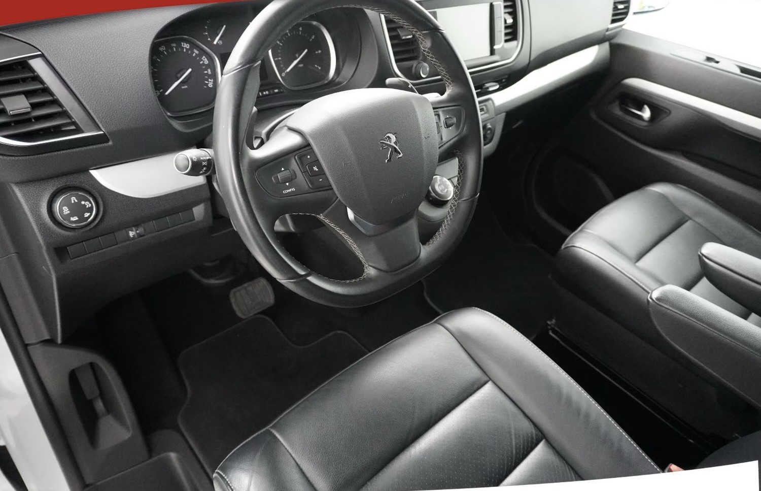 Peugeot Traveller L3 – fotka 10