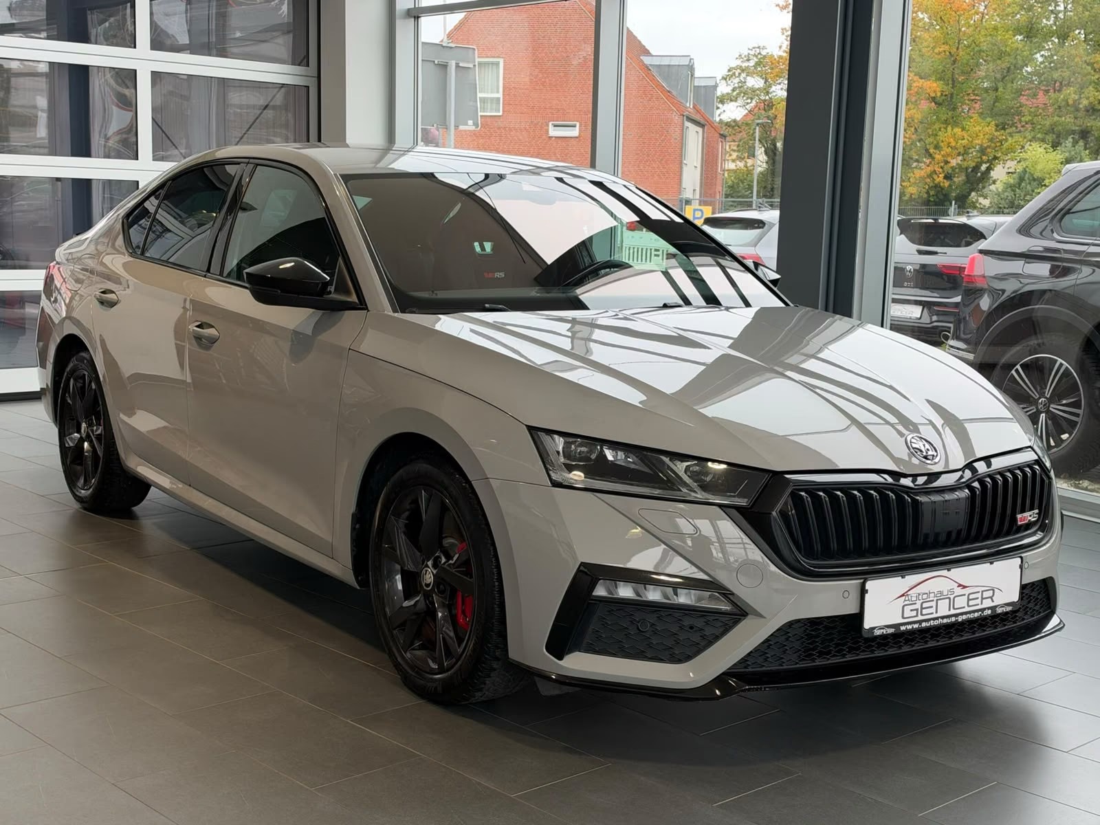 Skoda Octavia Lim. RS First 2.0TSI – fotka 1