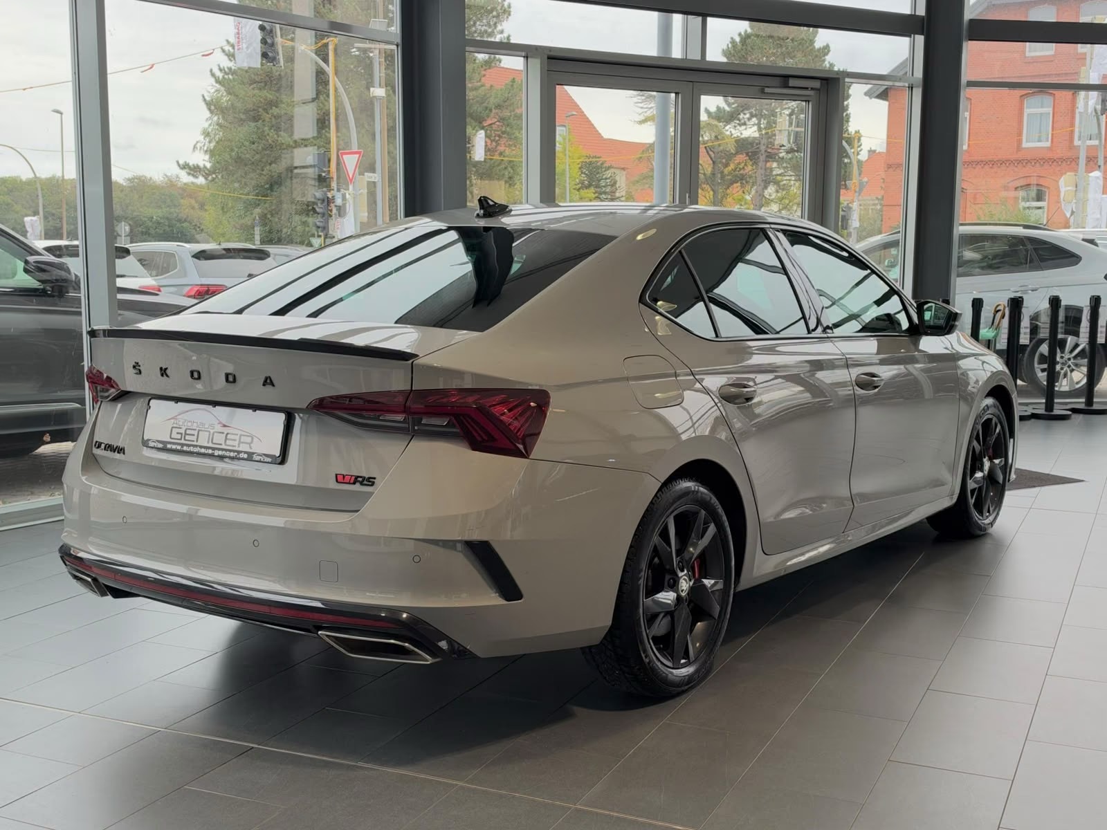 Skoda Octavia Lim. RS First 2.0TSI – fotka 7