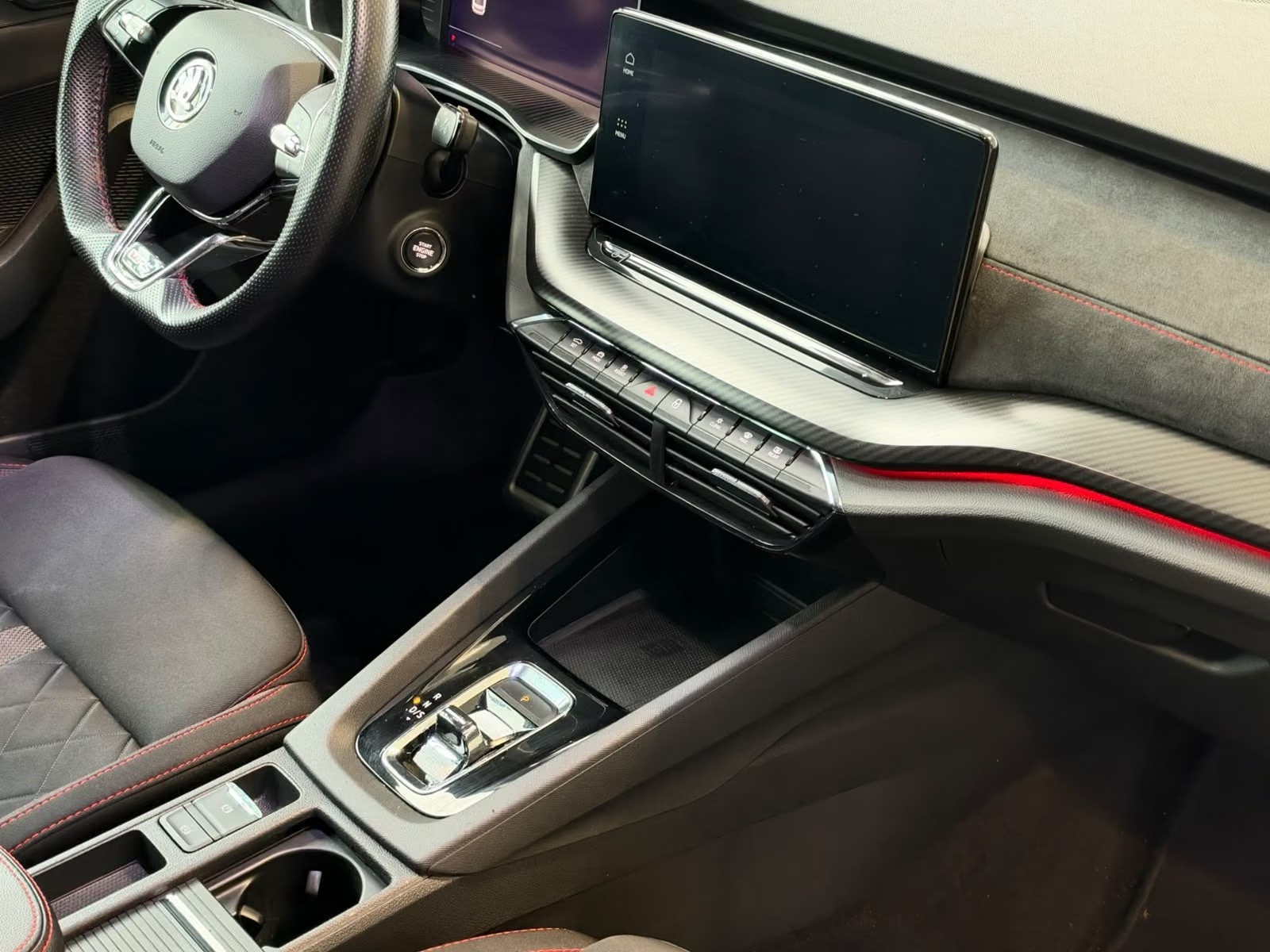 Skoda Octavia Lim. RS First 2.0TSI – fotka 10