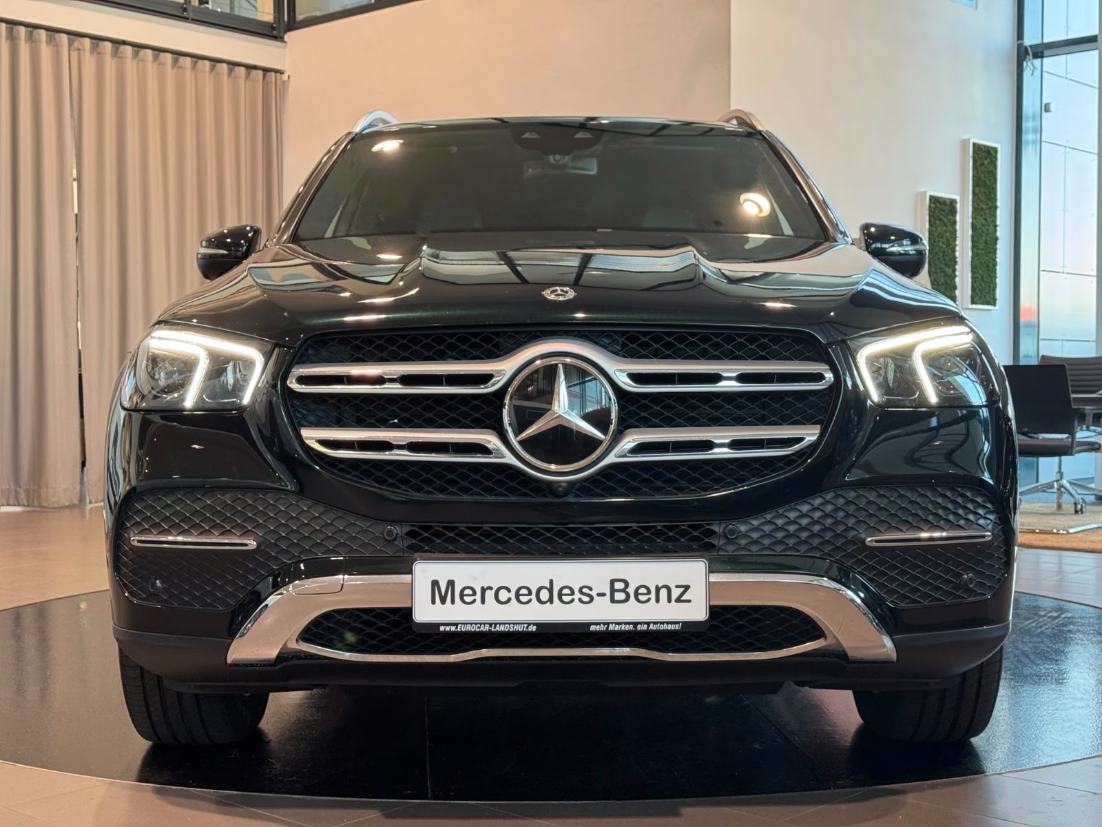 Mercedes-Benz GLE 300d 4Matic Airmatic – fotka 4