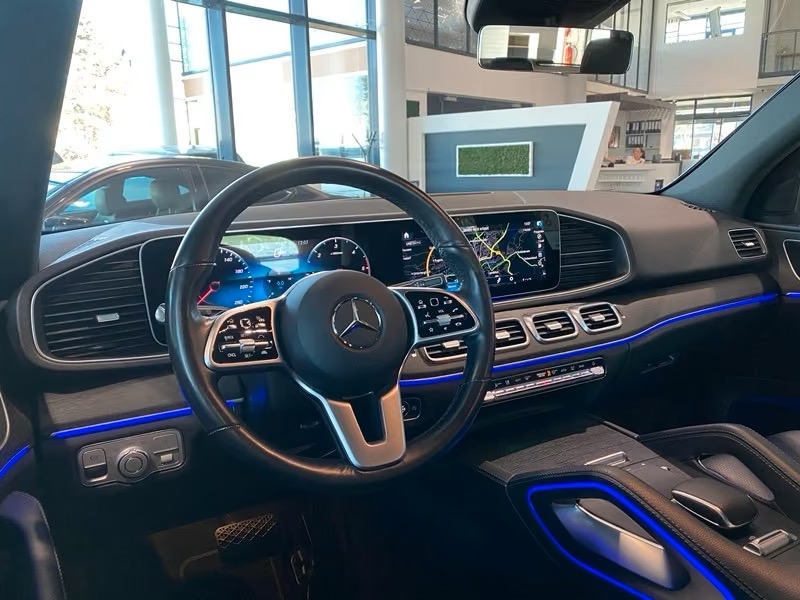 Mercedes-Benz GLE 300d 4Matic Airmatic – fotka 8