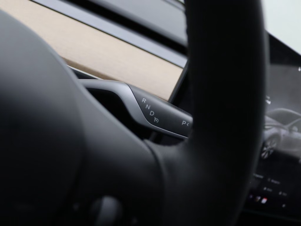 Tesla Model Y Tesla Model Y Long Range AWD 75kWh  – fotka 19