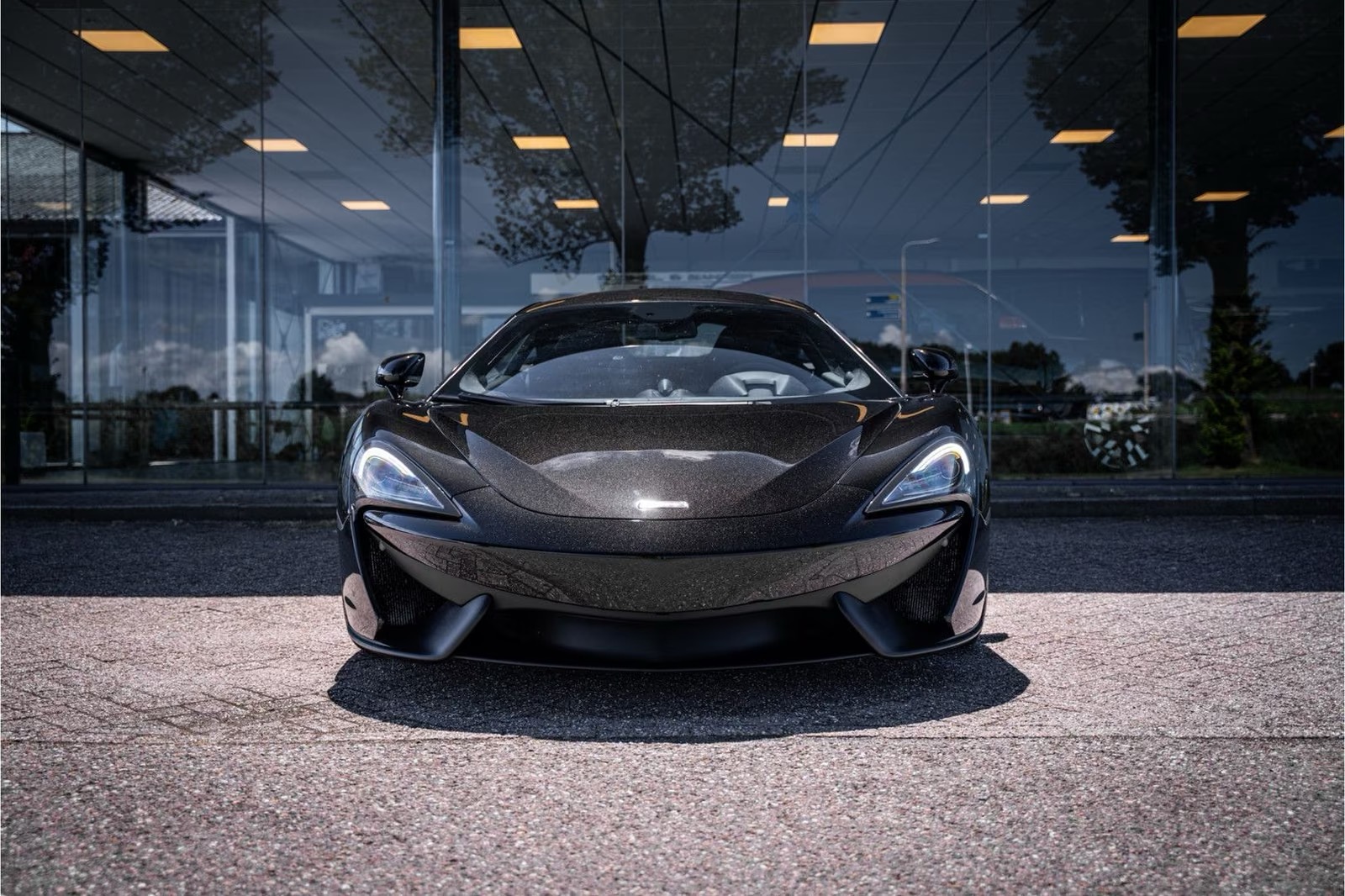 McLaren 540C – fotka 1