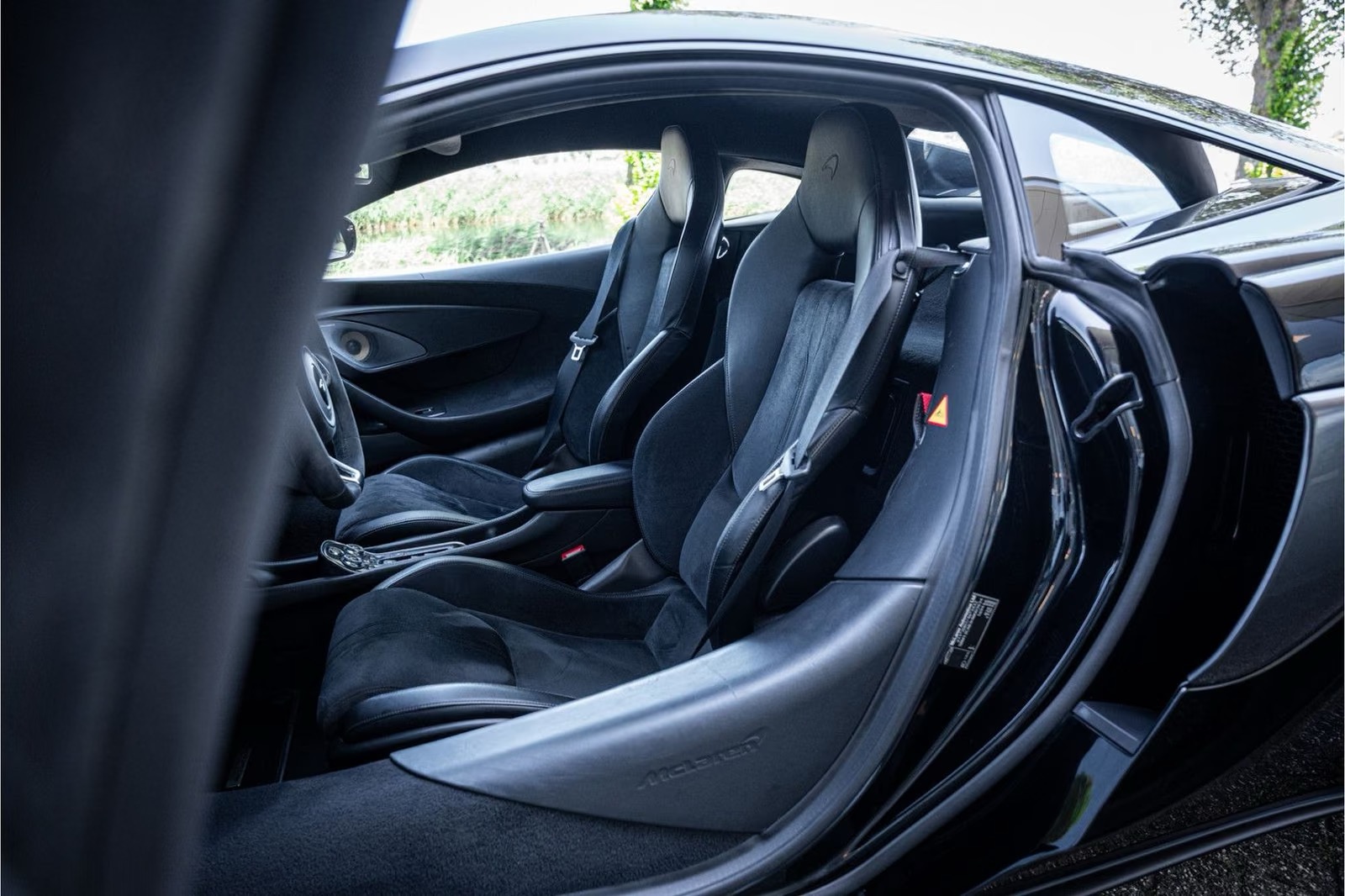 McLaren 540C – fotka 10