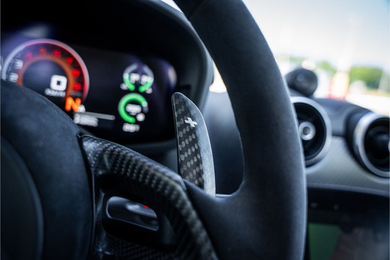 McLaren 540C – fotka 18