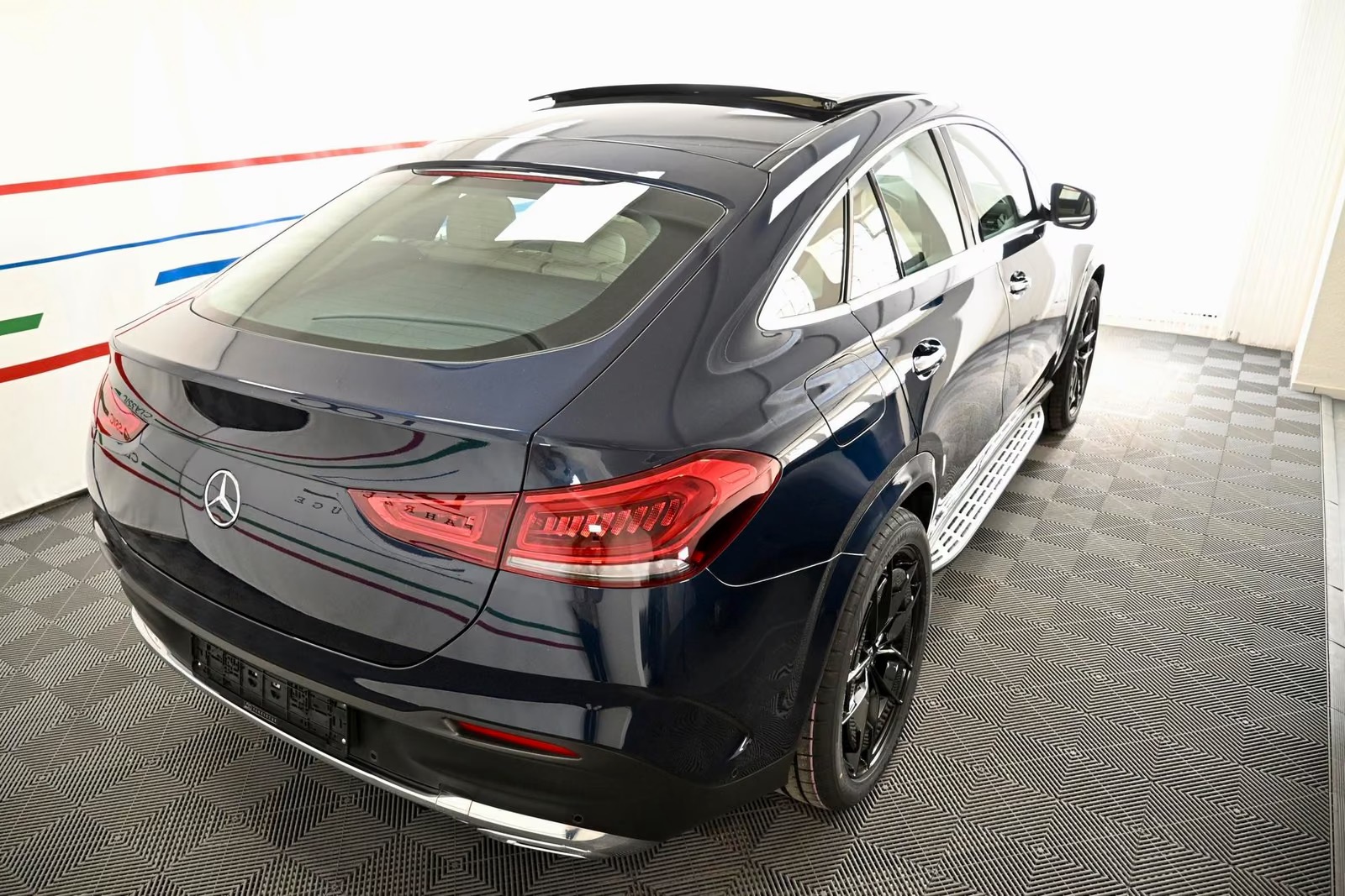 Mercedes-Benz GLE 400 d 4Matic Coupe AMG Line – fotka 4