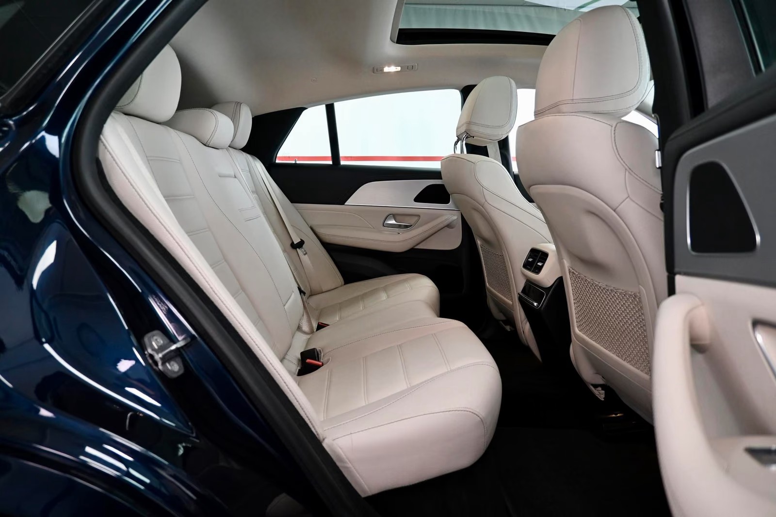 Mercedes-Benz GLE 400 d 4Matic Coupe AMG Line – fotka 11