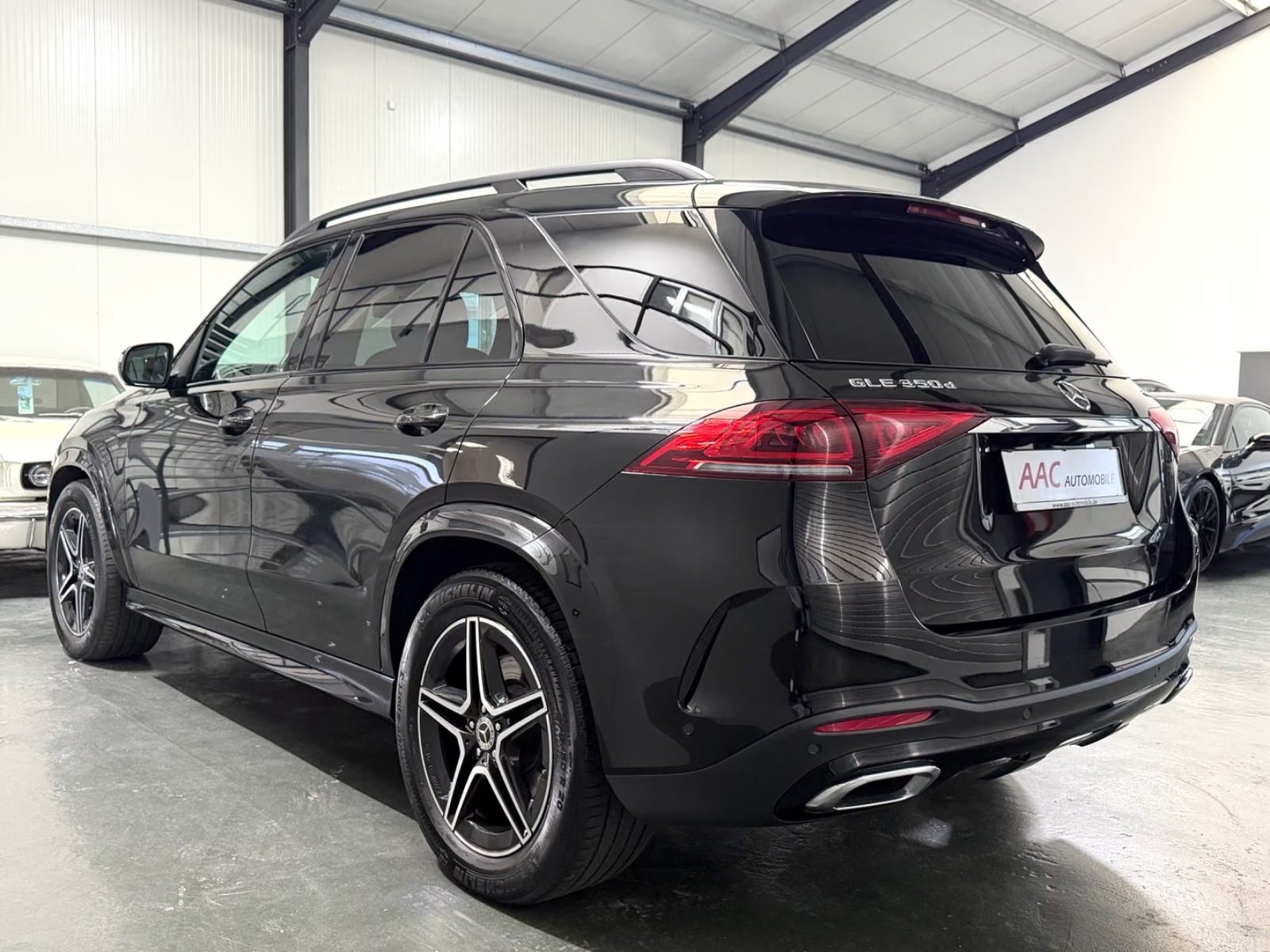 Mercedes-Benz GLE 350 d 4Matic AMG – fotka 8