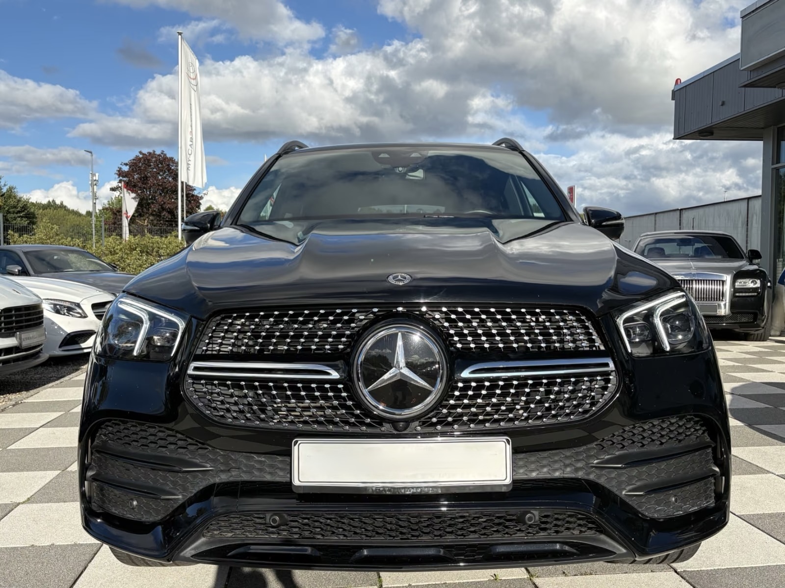 Mercedes-Benz GLE 300d +AMG Line – fotka 4