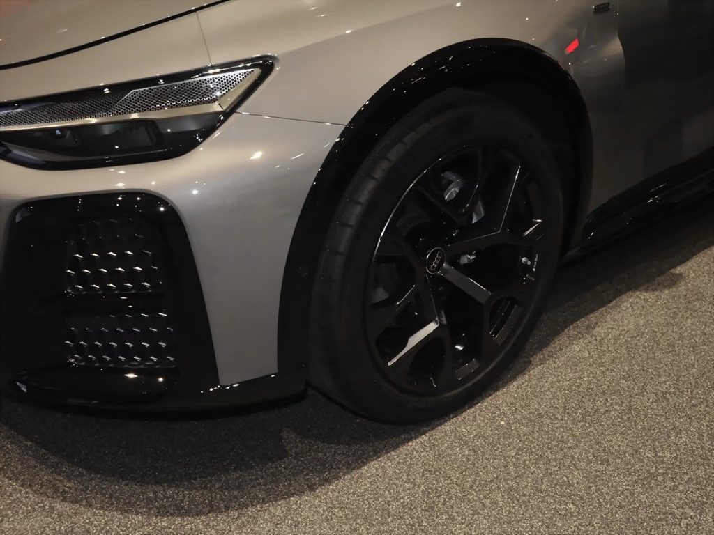 Audi A6 Allroad e-hybrid quattro  – fotka 5