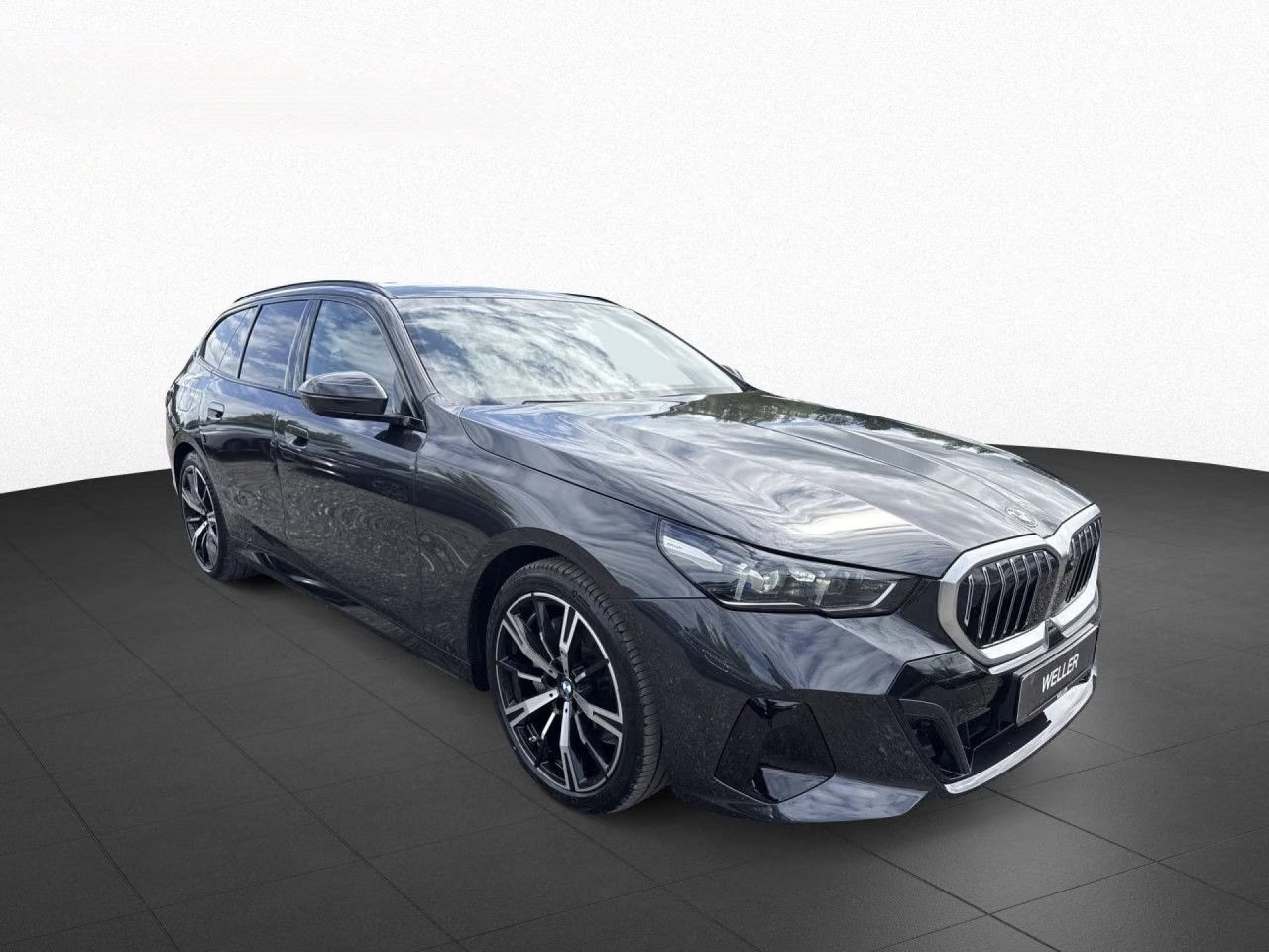 BMW 540d xDrive Touring M SPORT – fotka 1