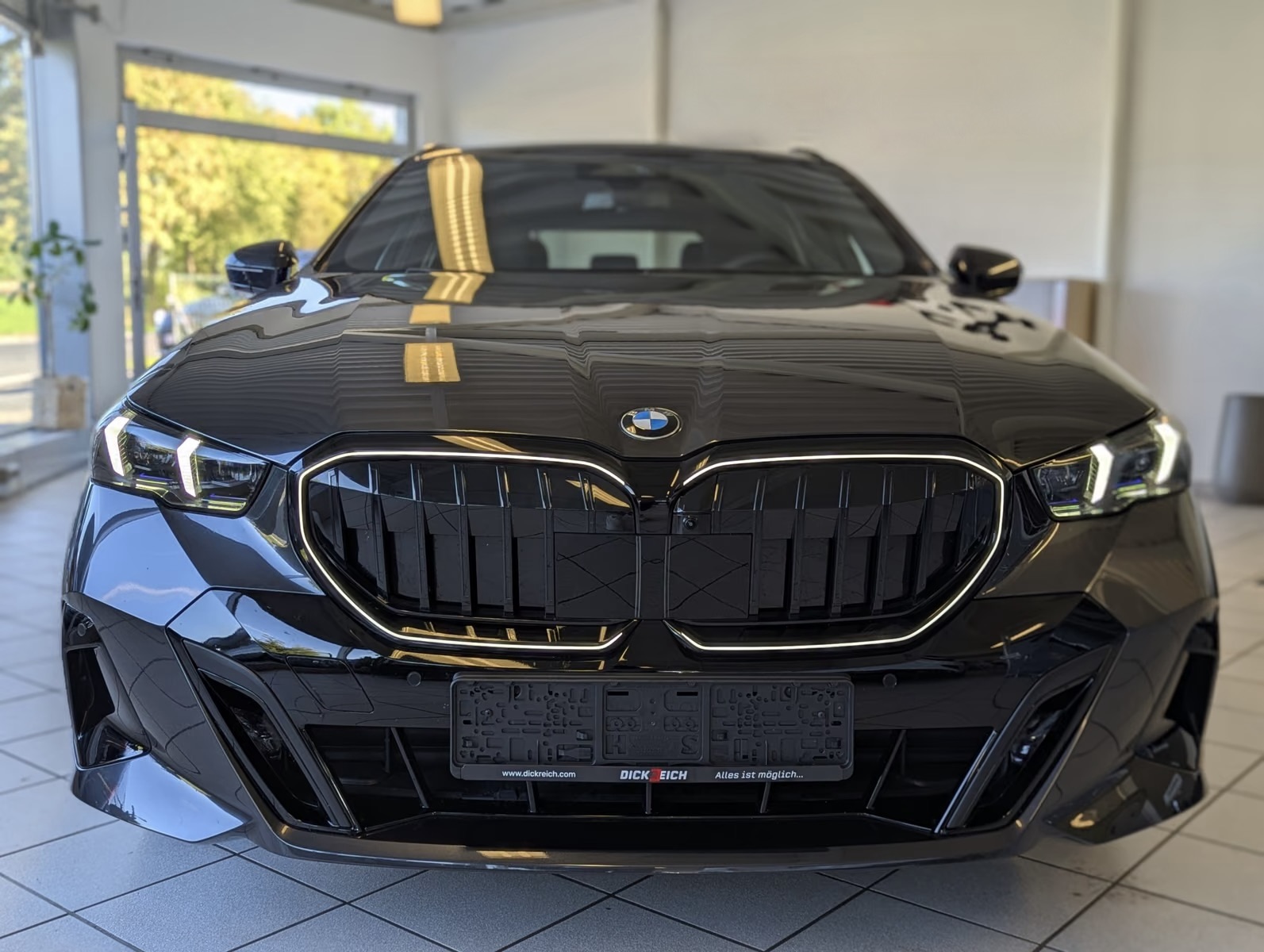 BMW 540 d xD M-Sport  – fotka 2