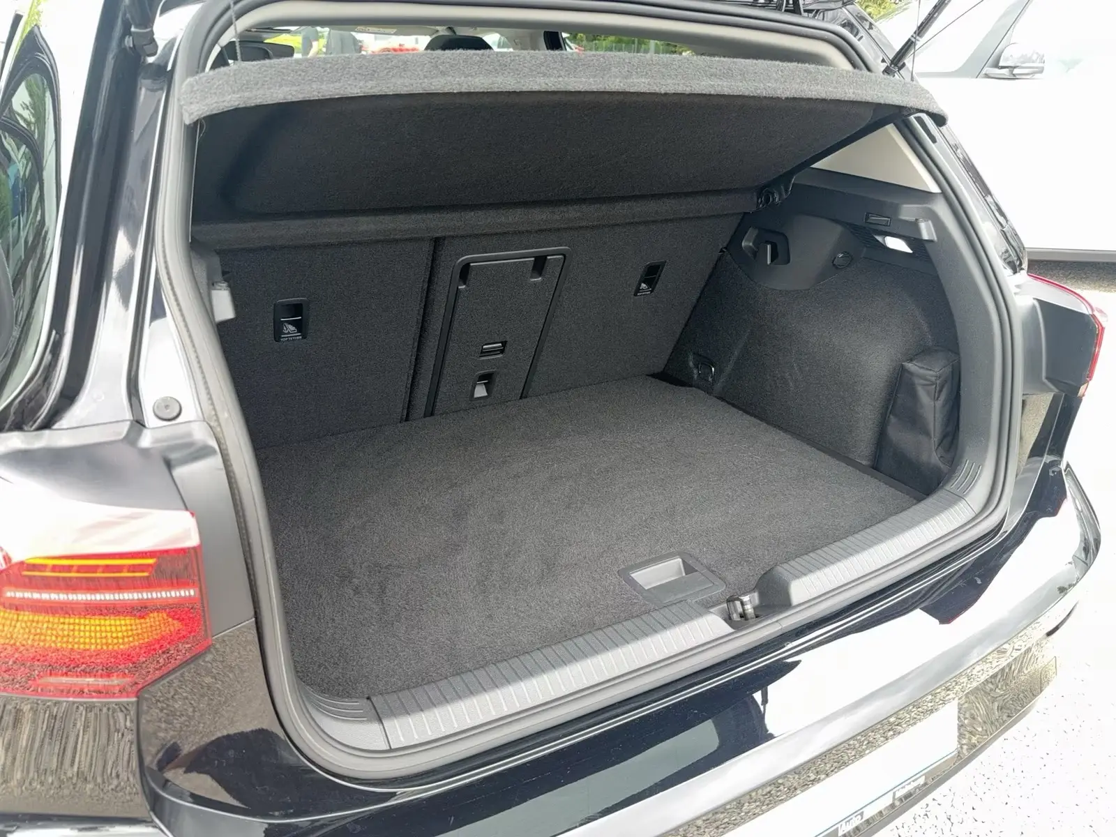 Volkswagen Golf Style 4Motion DSG Matrix – fotka 21