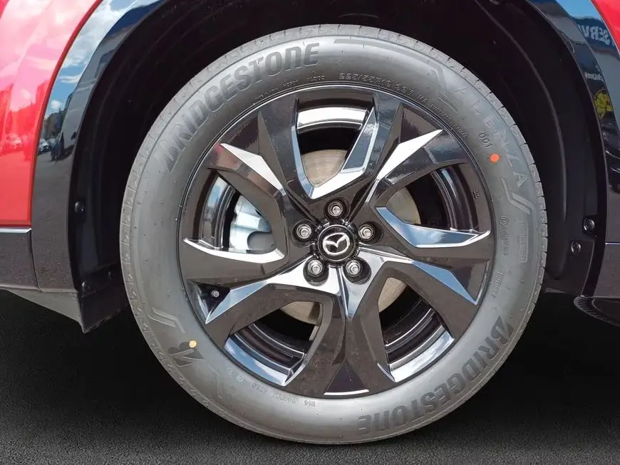 Mazda CX-5 2.5l e-SKYACTIV-G Homura 4x4 – fotka 13