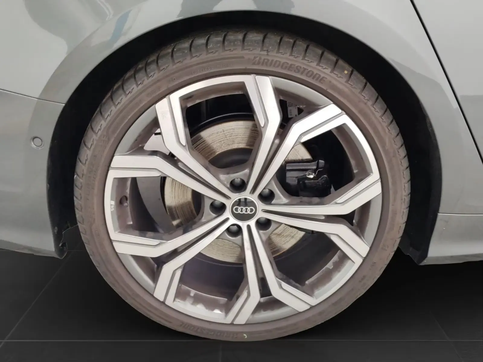 Audi S6 Avant Quattro B&O – fotka 10