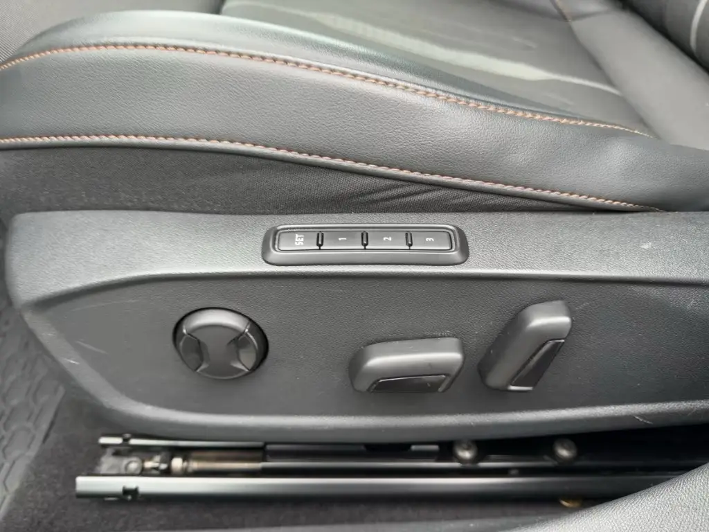 Cupra Formentor – fotka 14