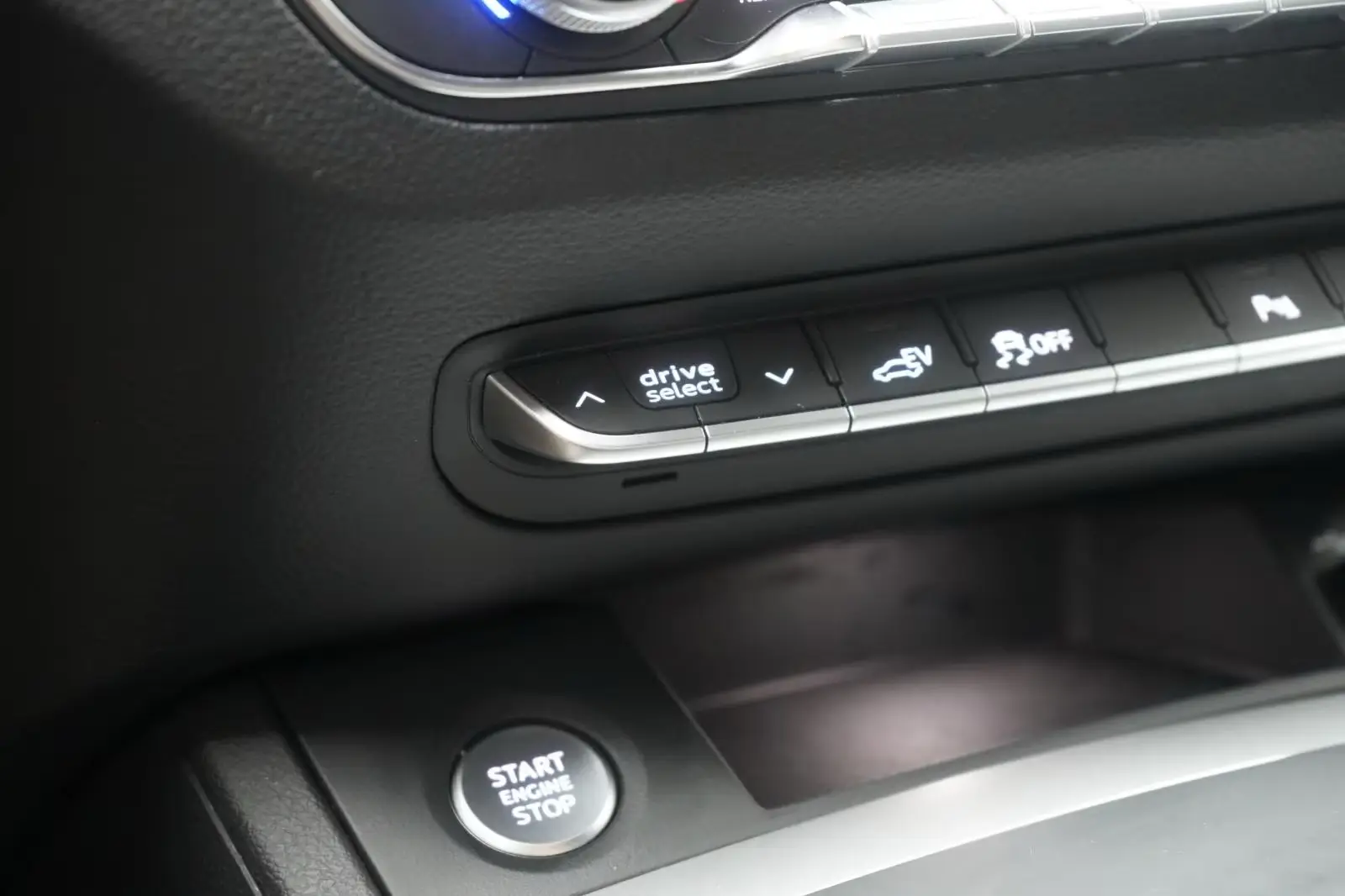 Audi Q5 50 TFSIe quattro S tronic advanced – fotka 18