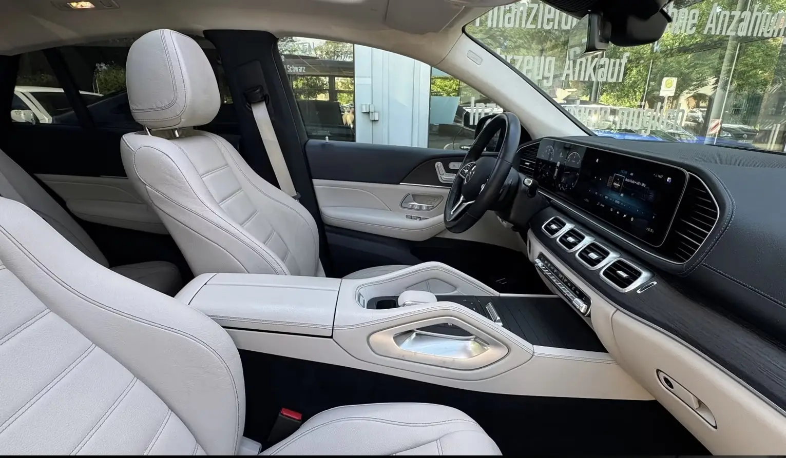 Mercedes-Benz GLE 400d Coupe 4Matic AMG – fotka 11