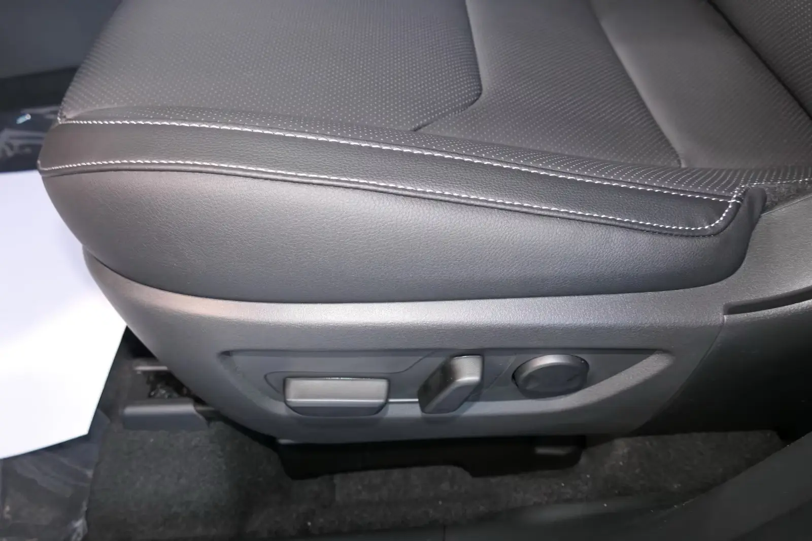 Mazda CX-5 e-SKYACTIV AWD Homura  – fotka 17