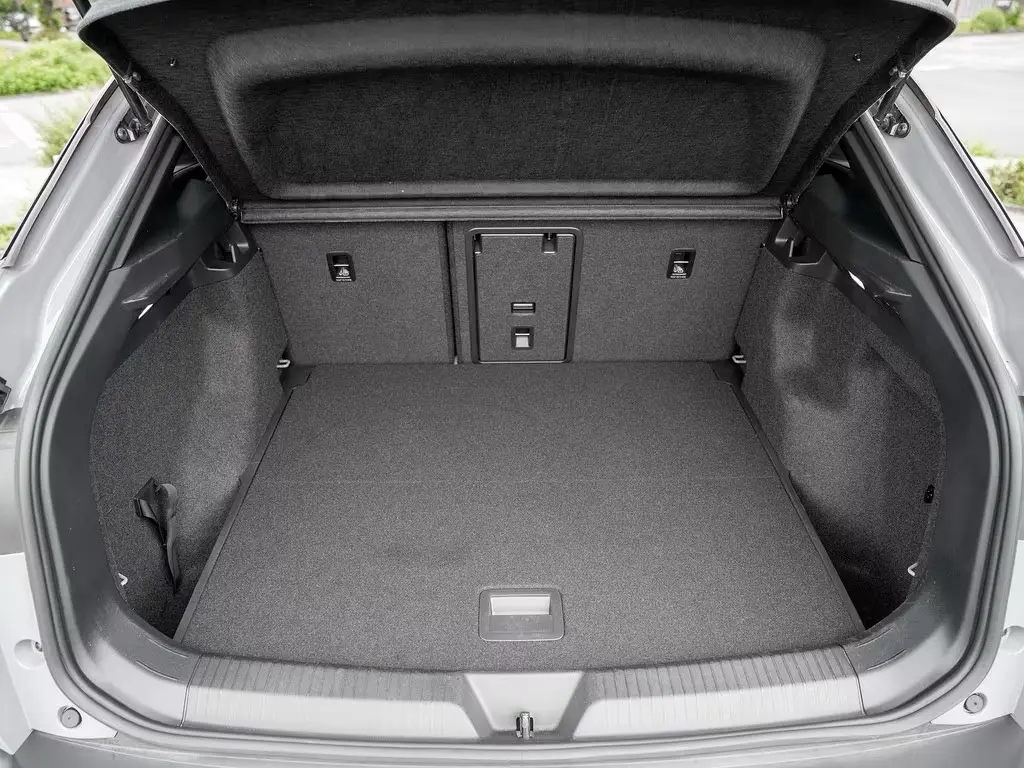 Volkswagen ID.4 GTX mit Infotainment-Paket 4Motion – fotka 14