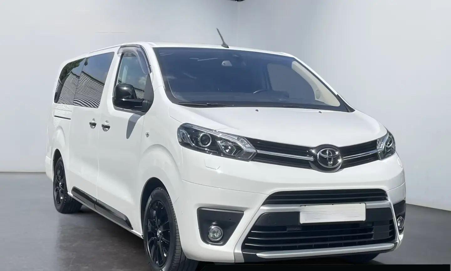Toyota Proace 2.0 D-4D Verso L2 Executive – fotka 2