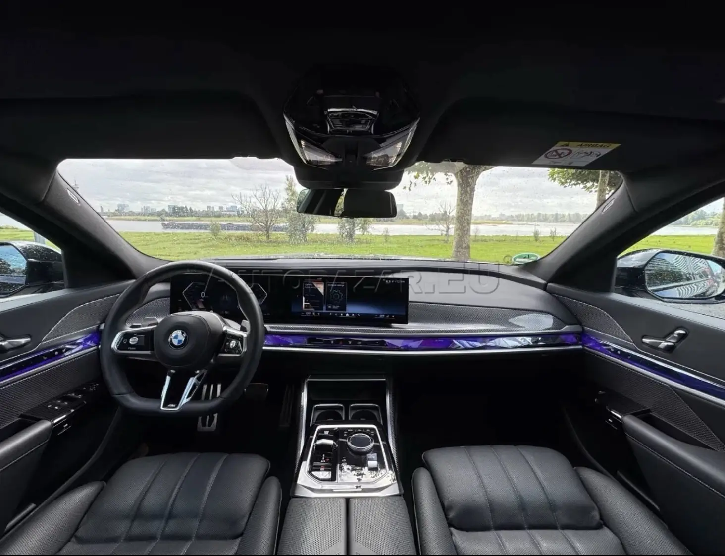 BMW Rad 7 740d mHEV xDrive A/T – fotka 4