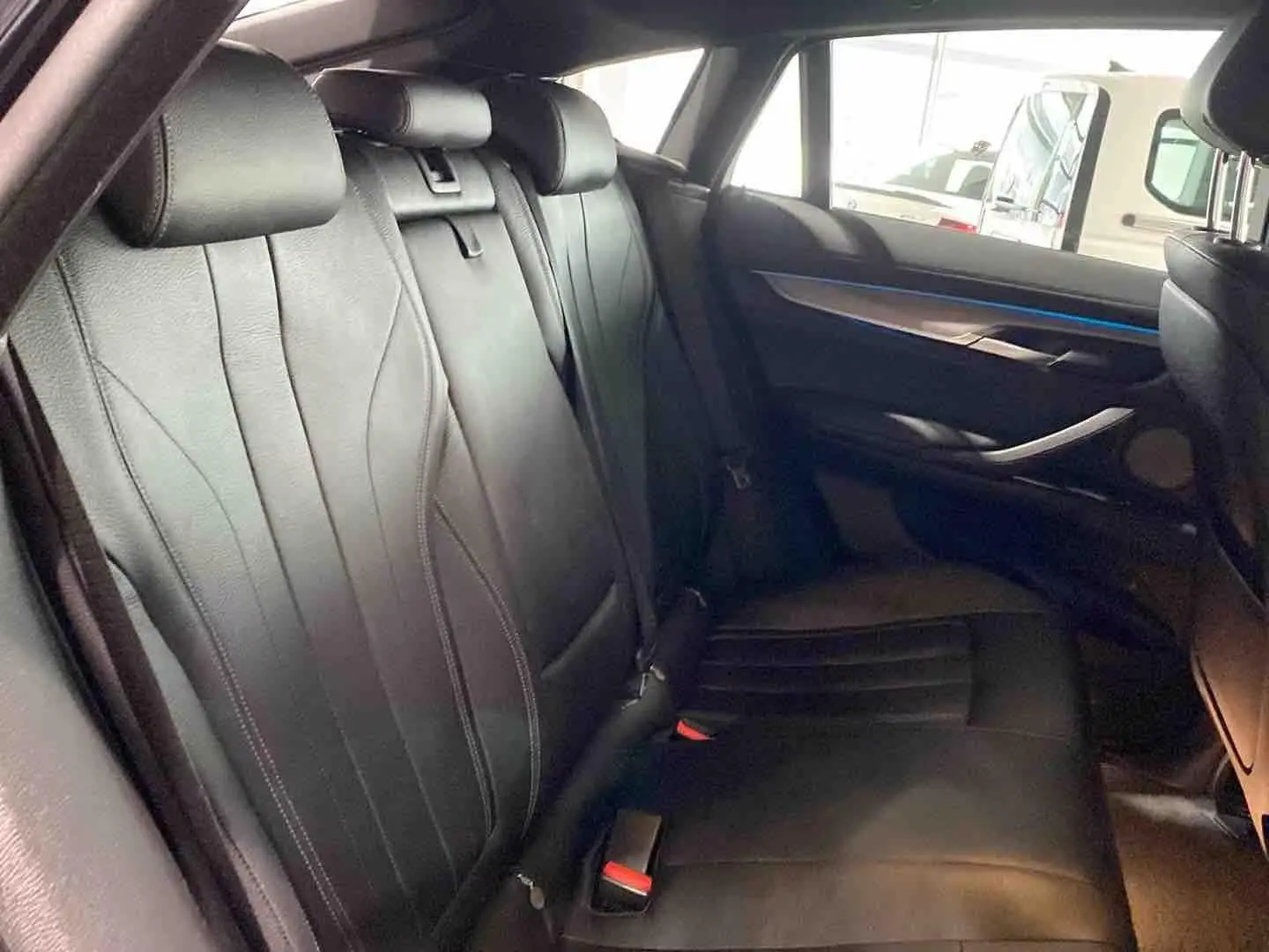 BMW X6 xDRIVE 40D M-SPORT – fotka 12