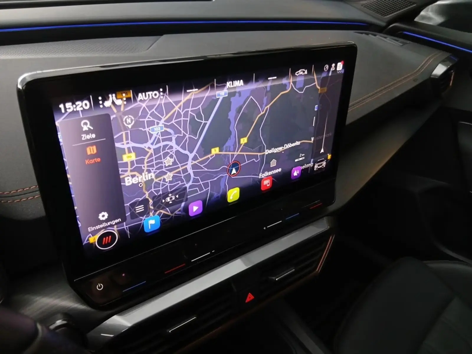 Cupra Formentor 1.4 e-Hybrid DSG *PANO*360 – fotka 20
