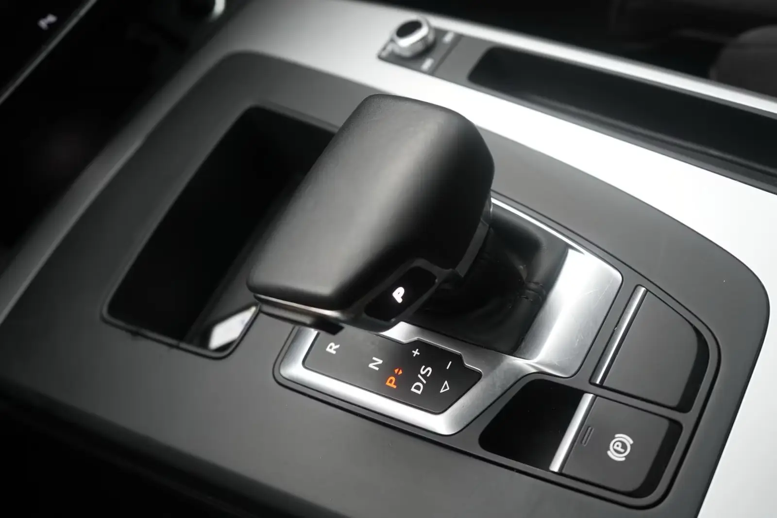 Audi Q5 50 TFSIe quattro S tronic advanced – fotka 19