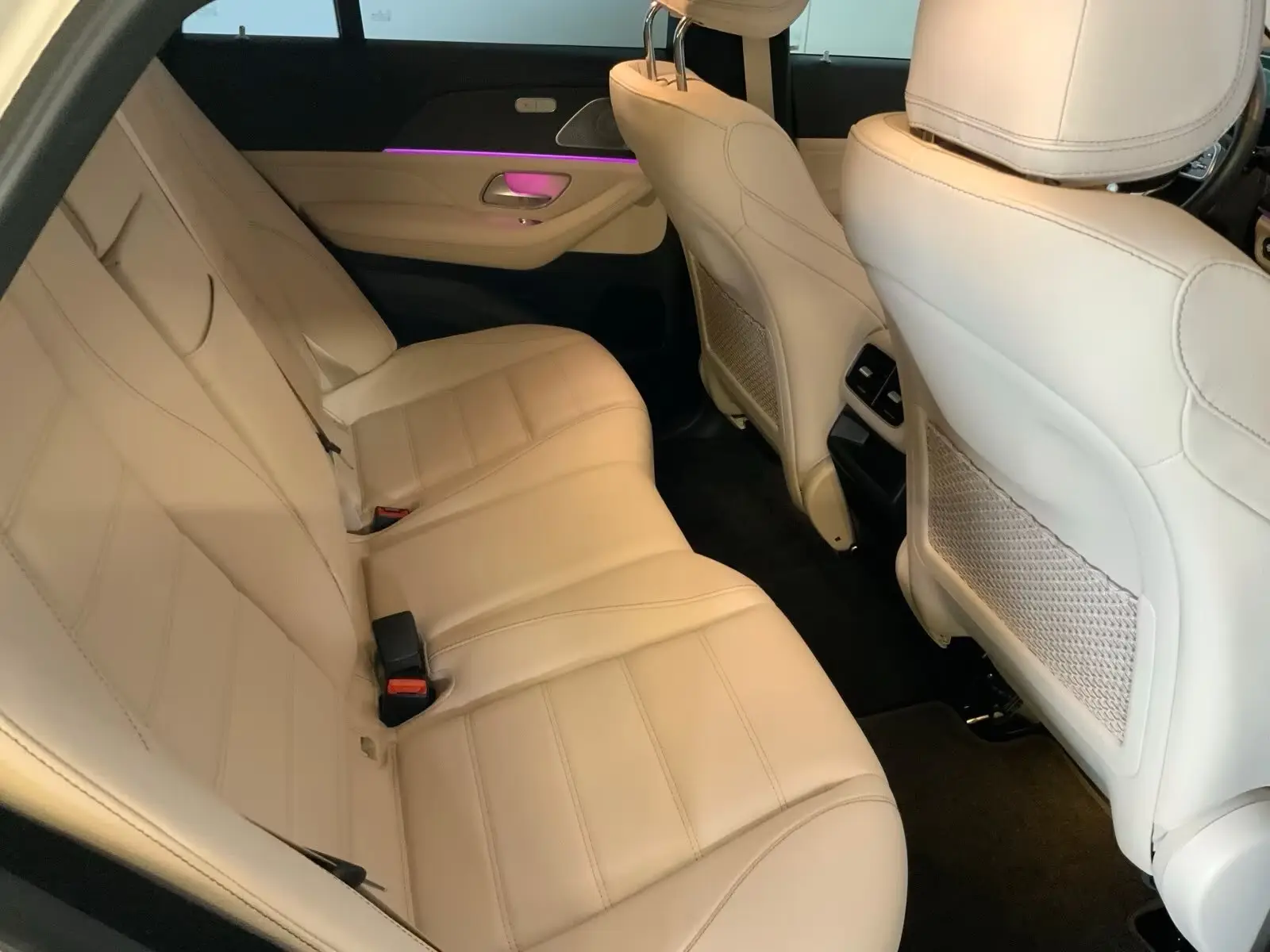 Mercedes-Benz GLE 350 d 4M Coupé AMG Airmatic  – fotka 11