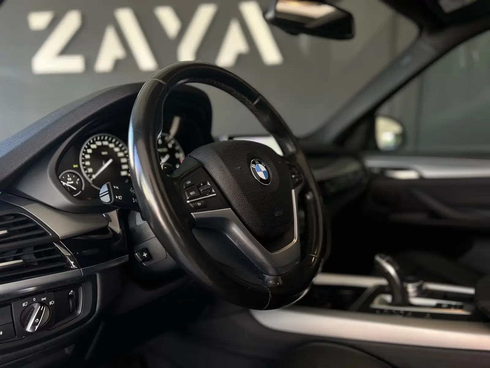 BMW X5 xDrive 30d*7miestna verzia – fotka 7