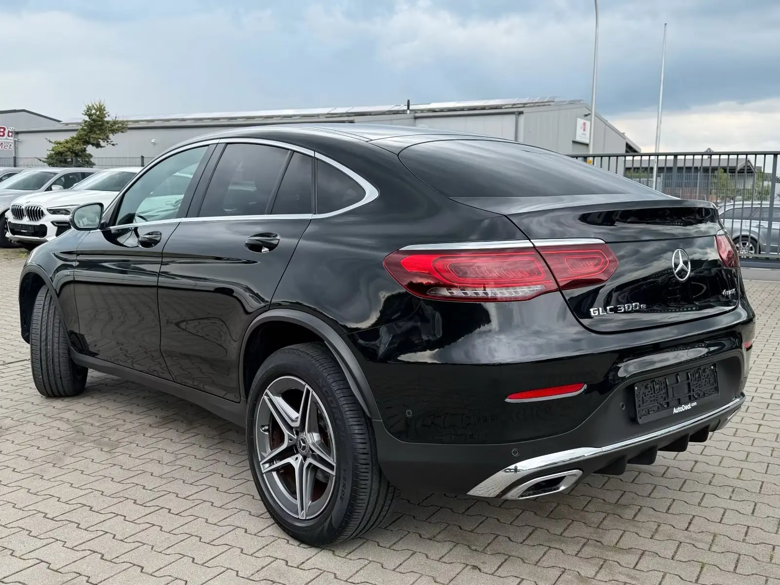Mercedes-Benz GLC 300e Coupé AMG Line – fotka 5