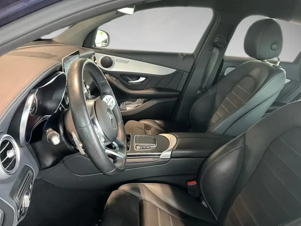 Mercedes-Benz GLC 200 4M AMG Coupé – fotka 10