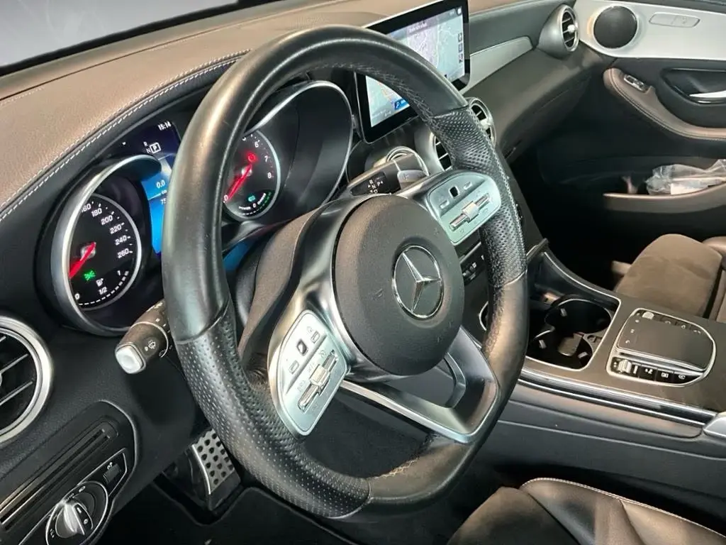Mercedes-Benz GLC 200 4M AMG Coupé – fotka 9