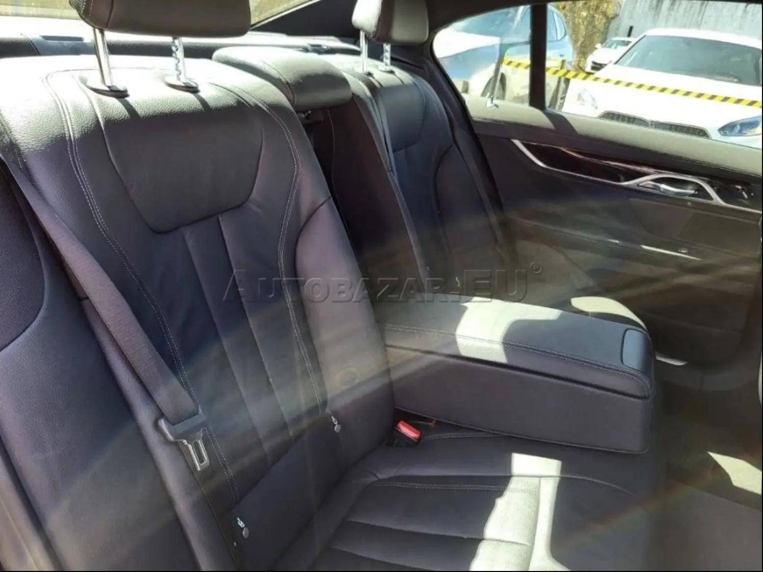 BMW Rad 7 730d mHEV xDrive A/T – fotka 2