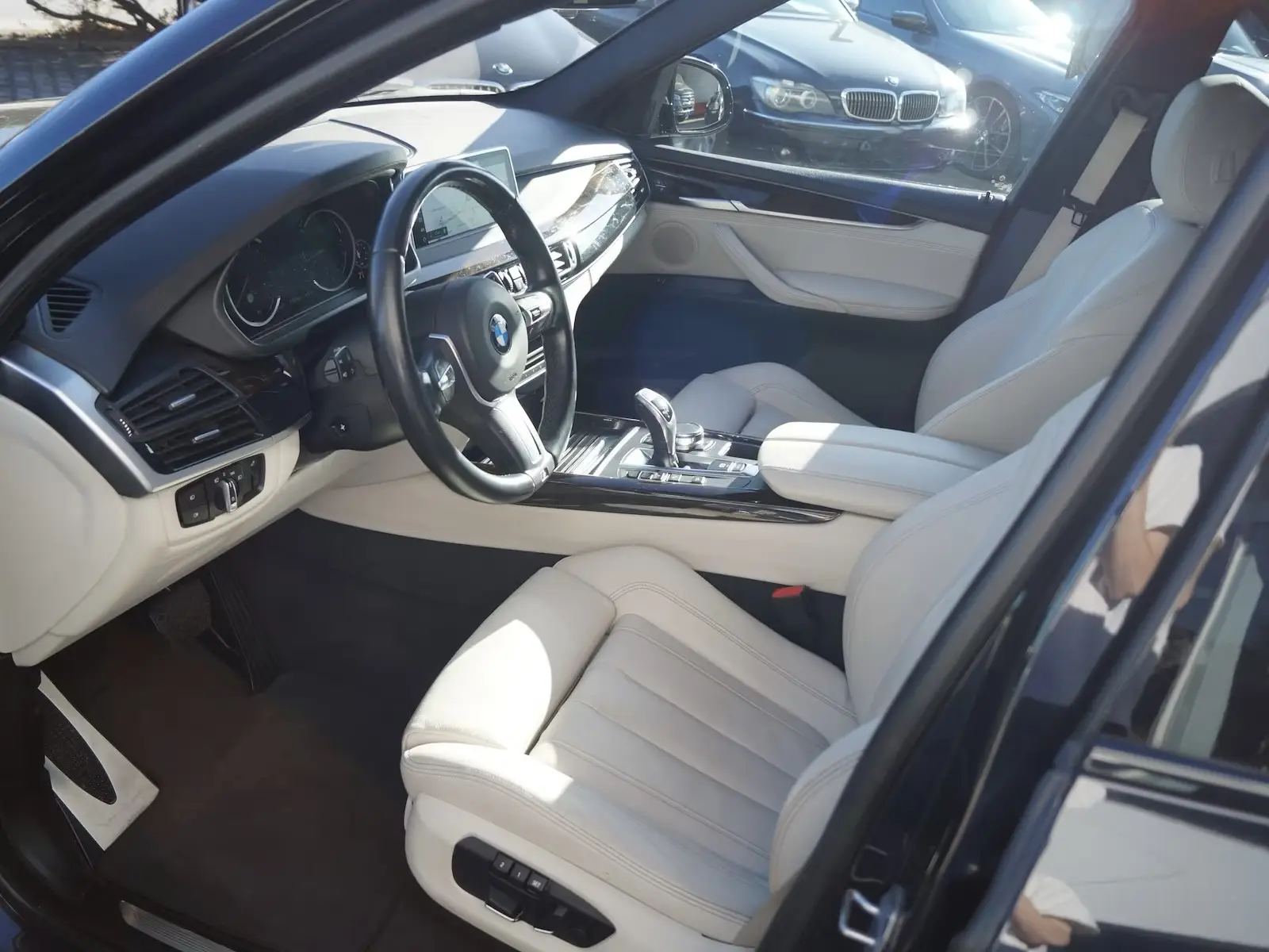 BMW X5 xDrive40d Aut. M Sport – fotka 9