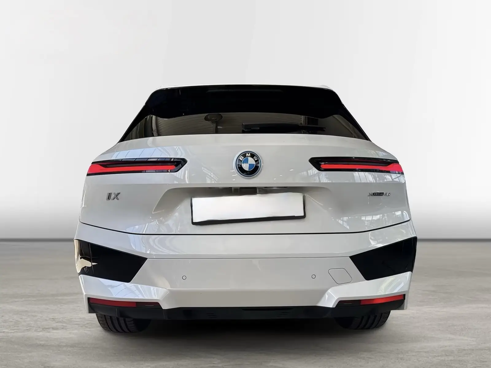 BMW iX xDrive40 Sportpaket – fotka 6