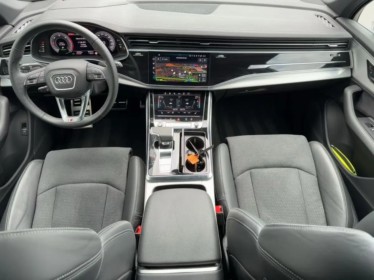 Audi Q7 50 TDI Quattro S-LINE – fotka 8