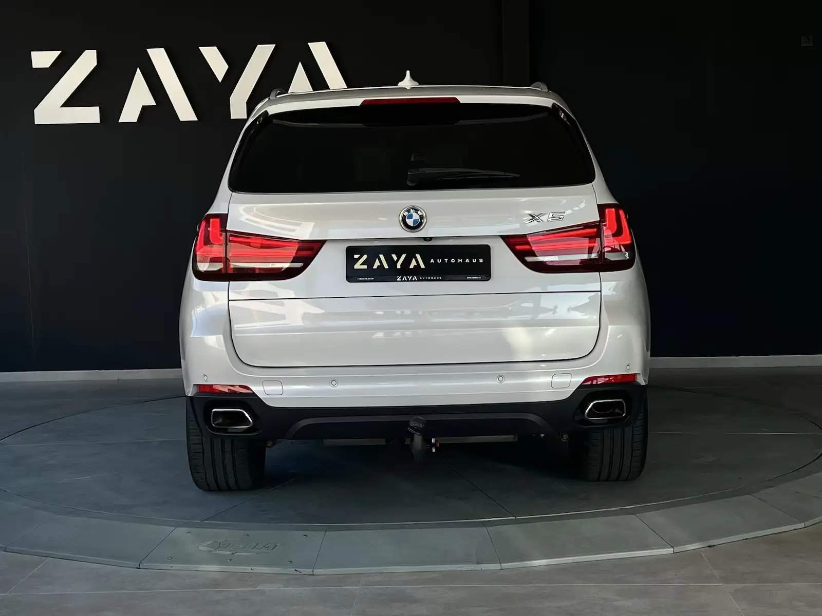 BMW X5 xDrive 30d*7miestna verzia – fotka 5