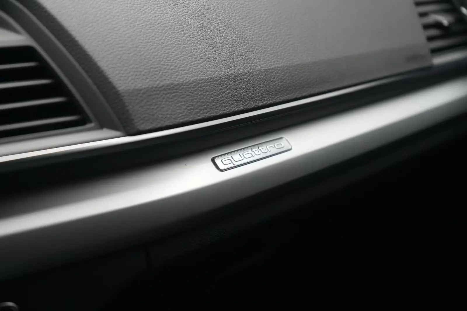 Audi Q5 50 TFSIe quattro S tronic advanced – fotka 24